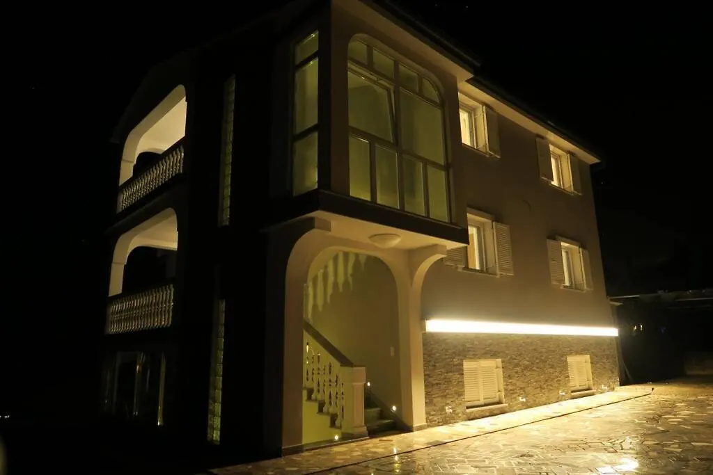 Mitros Apartment Malinska