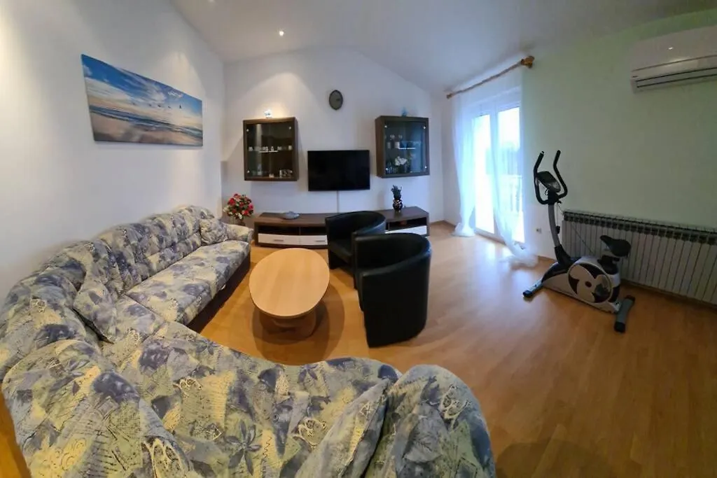 Mitros Apartment Malinska