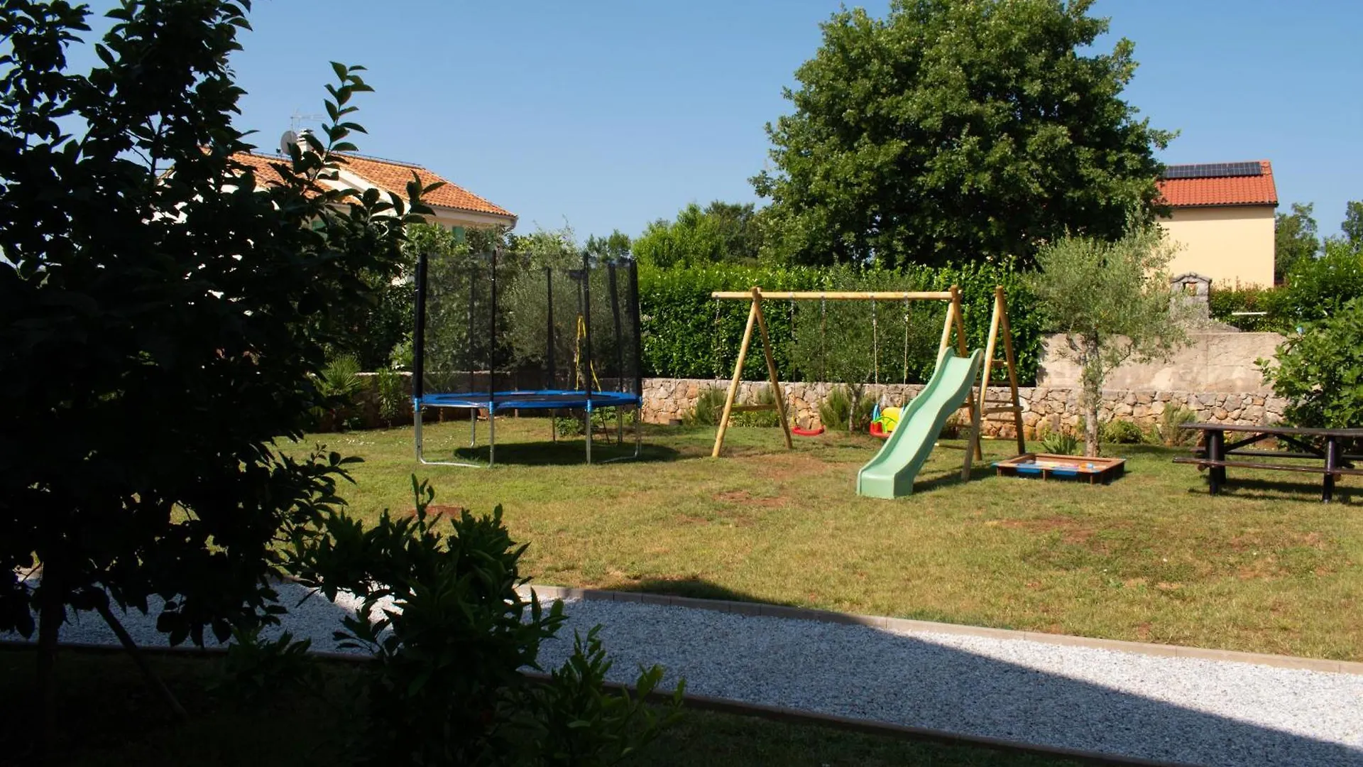 Mitros Apartment Malinska Croatia